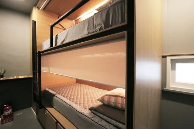 İki Ayrı Yataklı Oda (Bunk bed)