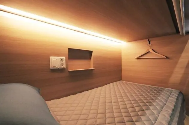 Ortak Ranzalı Oda, Sadece erkekler için (6 persons)