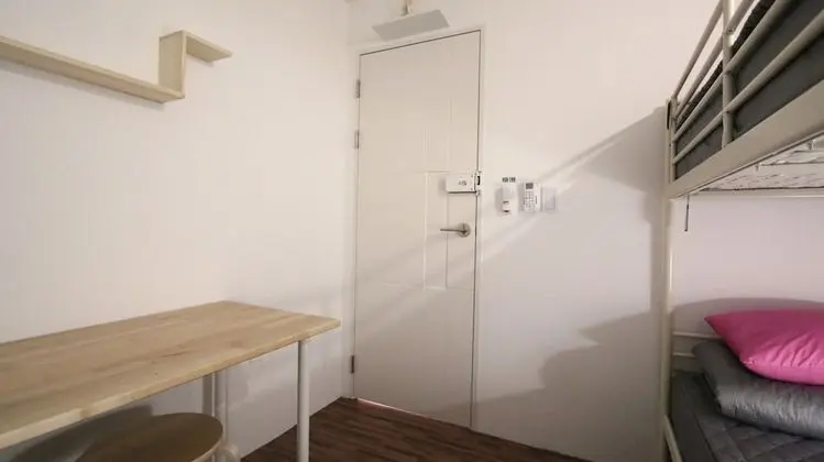 İki Ayrı Yataklı Oda, Sadece kadınlar için (Bunk Bed)