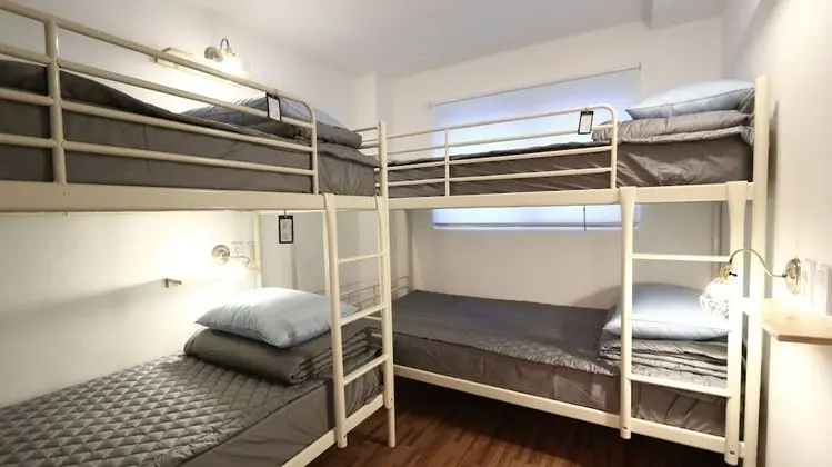 Ortak Ranzalı Oda, Sadece erkekler için (4 persons)