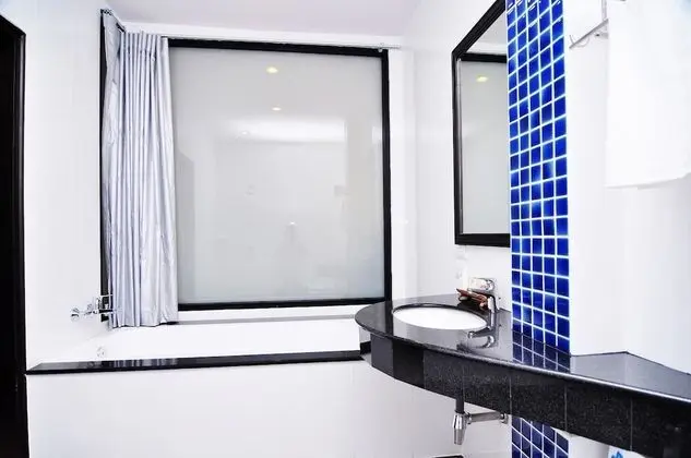Premium Tek Büyük Yataklı Oda
