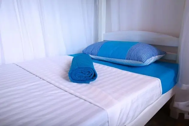 Economy Ortak Ranzalı Oda, Karma Ranzalı Oda, Sigara İçilmez, Kısmi Deniz Manzarası