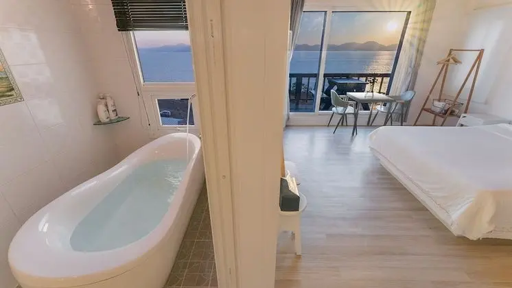 Superior Oda, Deniz Manzaralı