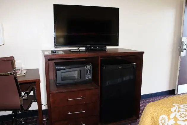 Standard Oda, 2 Büyük (Queen) Boy Yatak, Sigara İçilebilir