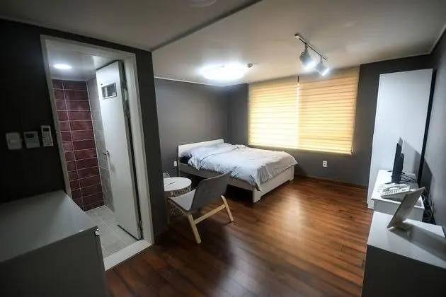 Tek Büyük Yataklı Oda