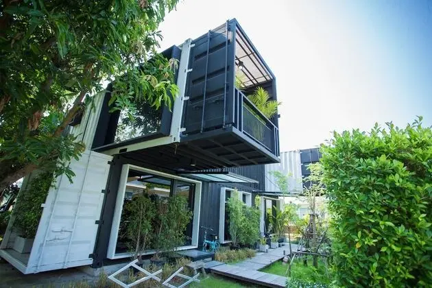 Cozy Container