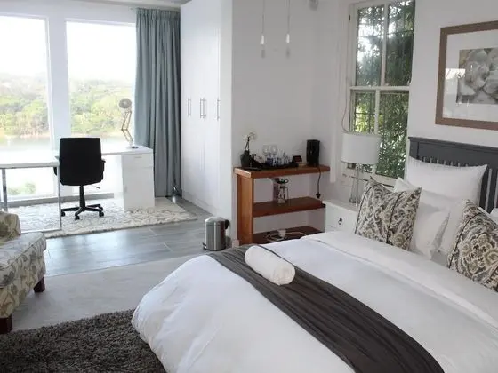 Deluxe Tek Büyük Yataklı Oda, Deniz Manzaralı (3)