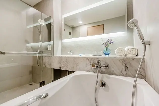 Deluxe Pool View Room With Balcony