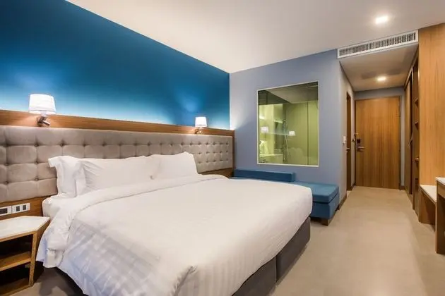Deluxe Room with Balcony