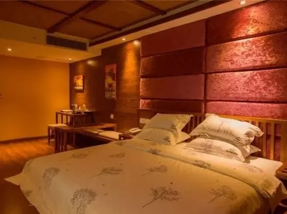 Romantic Tek Büyük Yataklı Oda