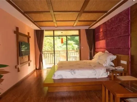 Romantic Tek Büyük Yataklı Oda