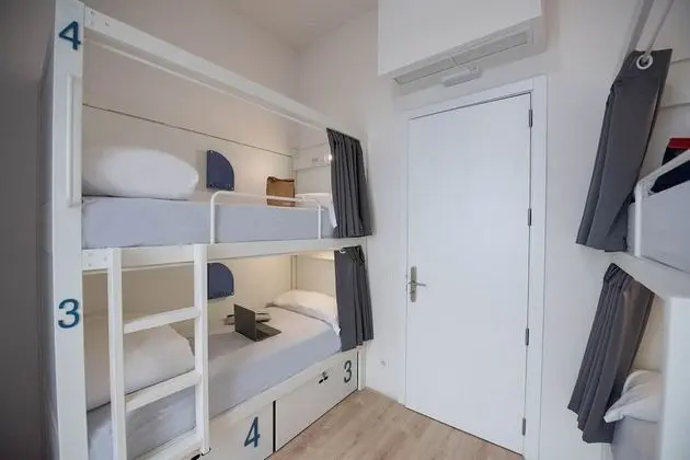 Ortak Ranzalı Oda, Karma Ranzalı Oda, Ortak Banyo (1 bed in 4 Bed Dorm)