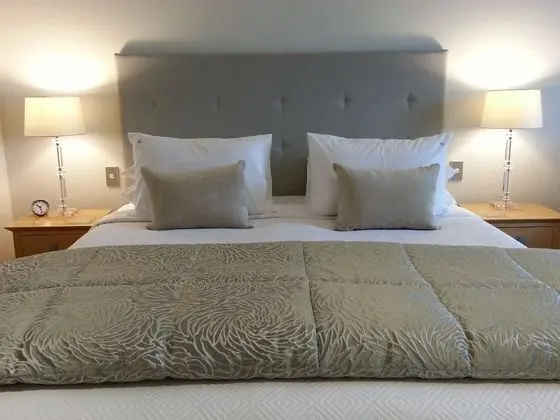 Çatı Katı (Loft), 1 En Büyük (King) Boy Yatak