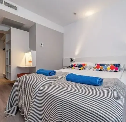 Tek Kişilik Oda, Park Manzaralı