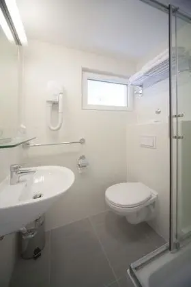 Standard Tek Büyük Yataklı Oda, Balkon, Ek Bina