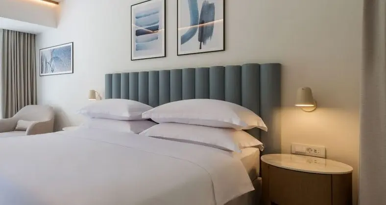 Standard Tek Büyük veya İki Ayrı Yataklı Oda, Balkon