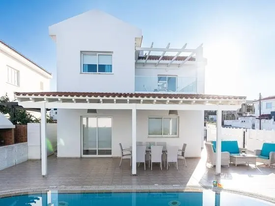 Superior Villa