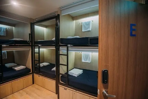 Deluxe Single Pod - Mixed