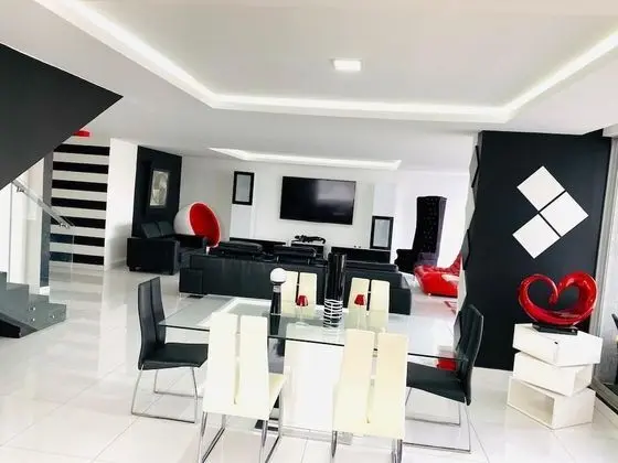 Family Apart Daire, 3 Yatak Odası, Mutfak, Şehir Manzaralı