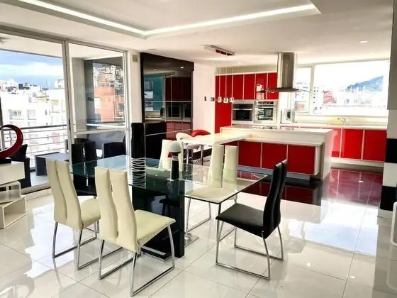 Family Apart Daire, 3 Yatak Odası, Mutfak, Şehir Manzaralı