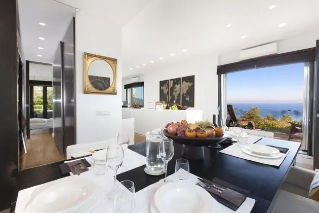 Villa, Sigara İçilebilir