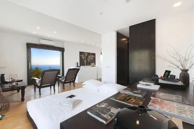 Villa, Sigara İçilebilir