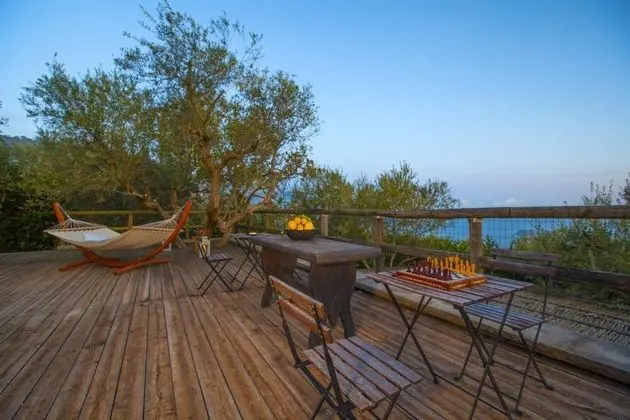 Villa, Sigara İçilebilir