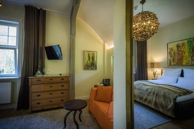 Tek Büyük Yataklı Oda