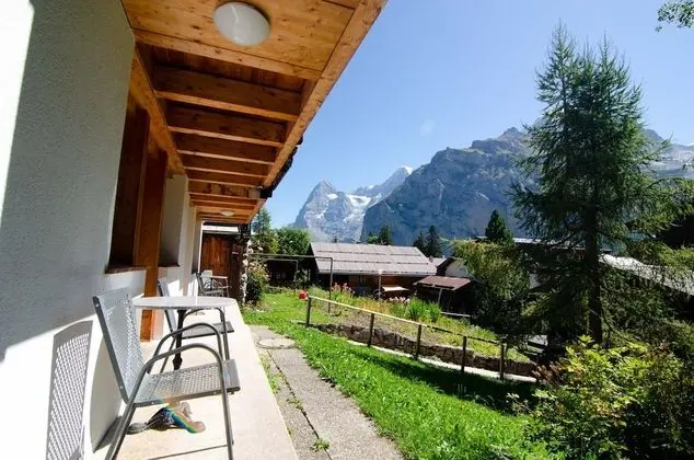 Classic Tek Büyük Yataklı Oda