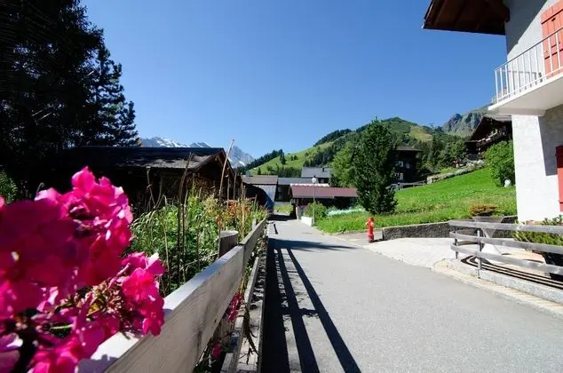 Classic Tek Büyük Yataklı Oda