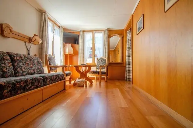 Family Tek Büyük Yataklı Oda