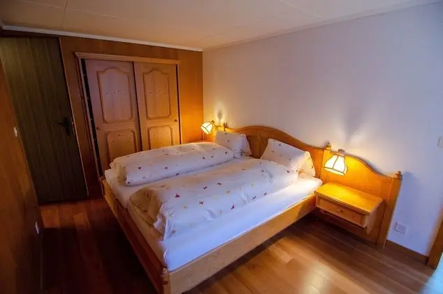 Family Tek Büyük Yataklı Oda