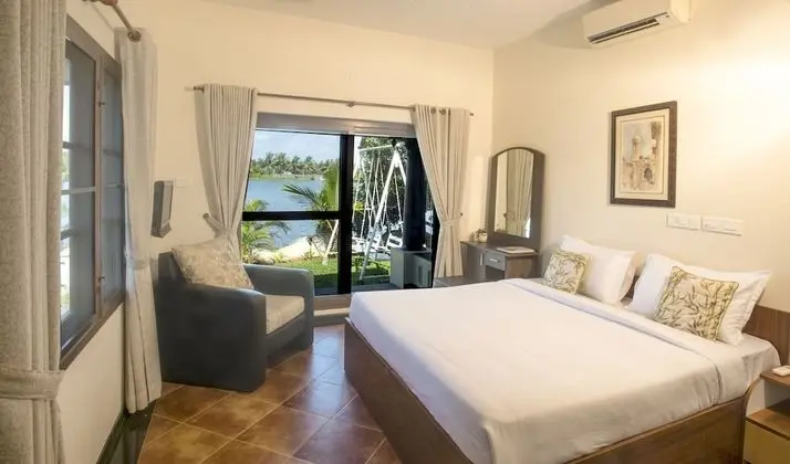 Luxury Villa, Birden Çok Yatak
