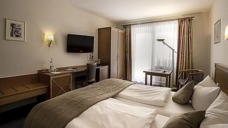 Comfort Tek Büyük veya İki Ayrı Yataklı Oda, Teras