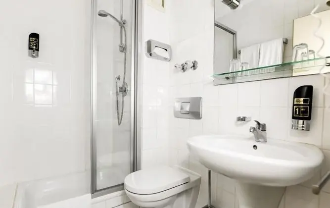 Comfort Tek Büyük veya İki Ayrı Yataklı Oda, Teras