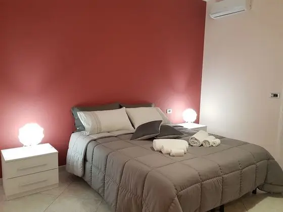 Tek Büyük veya İki Ayrı Yataklı Oda, 1 Büyük (Queen) Boy Yatak