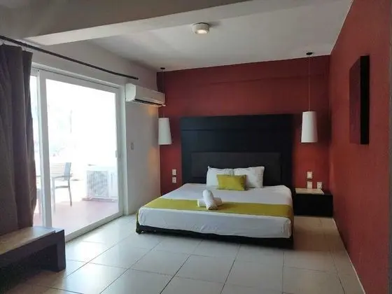 Panoramic Tek Büyük Yataklı Oda