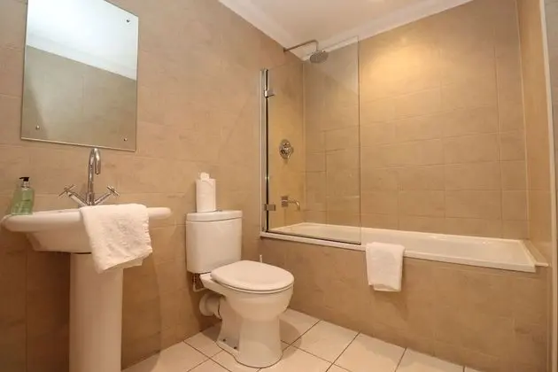 Deluxe Apart Daire, Banyolu/Duşlu