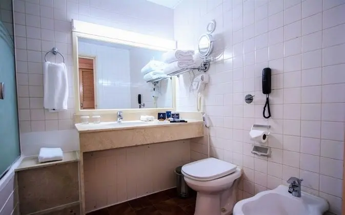 1 Çift Kişilik Veya 2 Tek Kişilik Yatak Standard