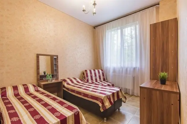 Standard Tek Büyük veya İki Ayrı Yataklı Oda, Birden Çok Yatak