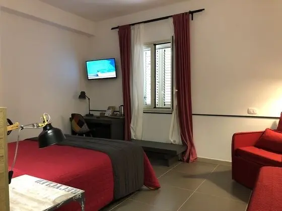 Comfort Tek Büyük veya İki Ayrı Yataklı Oda