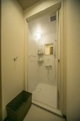 Ortak Ranzalı Oda, Karma Ranzalı Oda
