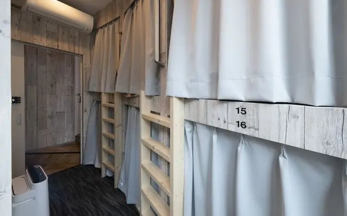 Ortak Ranzalı Oda, Sadece kadınlar için (Mix Dormitory)
