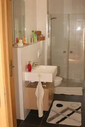 Tek Büyük Yataklı Oda, Teras