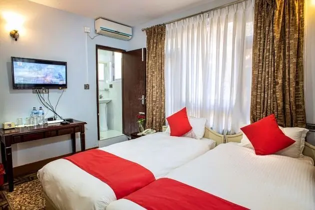 Deluxe İki Ayrı Yataklı Oda