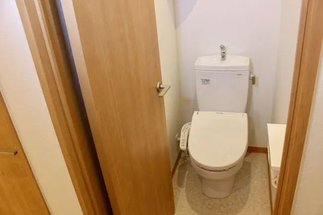 Ortak Ranzalı Oda, Karma Ranzalı Oda