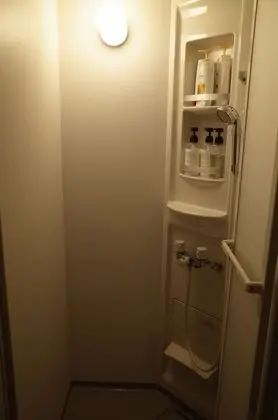 Ortak Ranzalı Oda, Karma Ranzalı Oda