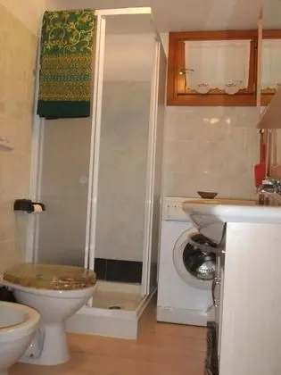 Basic Tek Büyük veya İki Ayrı Yataklı Oda