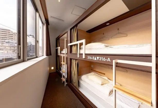 Basic Oda, Karma Ranzalı Oda, Sigara İçilmez, Ortak Banyo (Private Room, 4 Person)