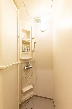 Basic Oda, Karma Ranzalı Oda, Sigara İçilmez, Ortak Banyo (Private Room, 4 Person)